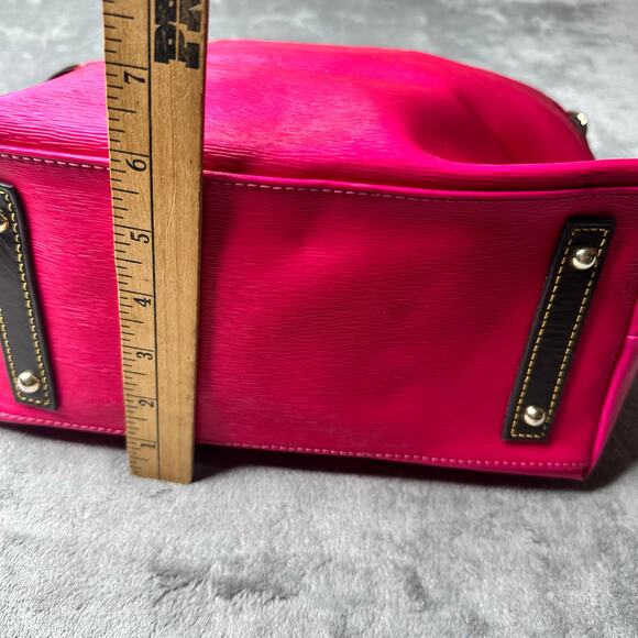 Dooney & Bourke Women’s Handbag Hot Pink Dillen Double Pocket no cross strap - Picture 12 of 12